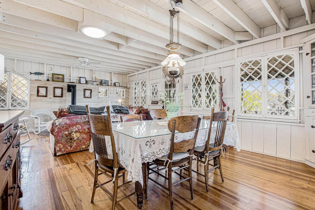 Anna'S Cottage Saugatuck Exterior foto